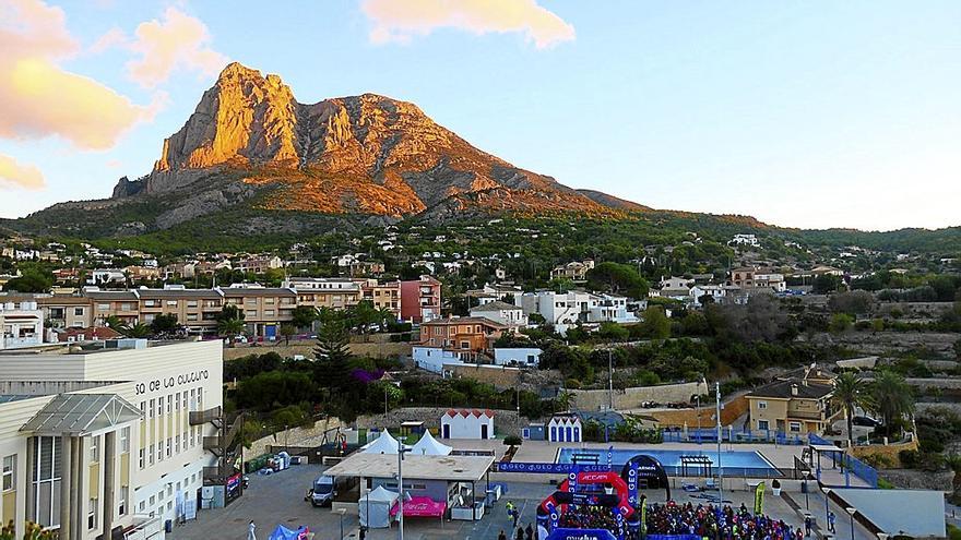 Finestrat y el Puig Campana.