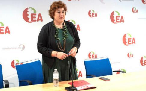 Eba Blanco confirma que se presentará a la secretaría general de EA. Eba Blanco confirma que se presentará a la secretaría general de EA.
