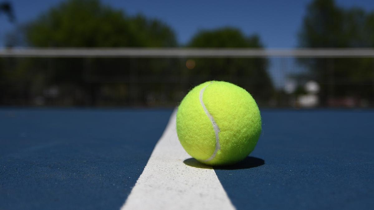 Josemari Sexmilo es entrenador nacional de tenis.