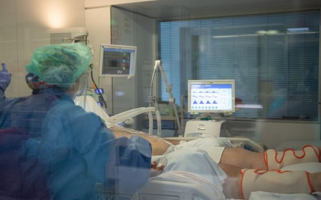 UCI de una clínica privada navarra durante la pandemia. UCI de una clínica privada navarra durante la pandemia.