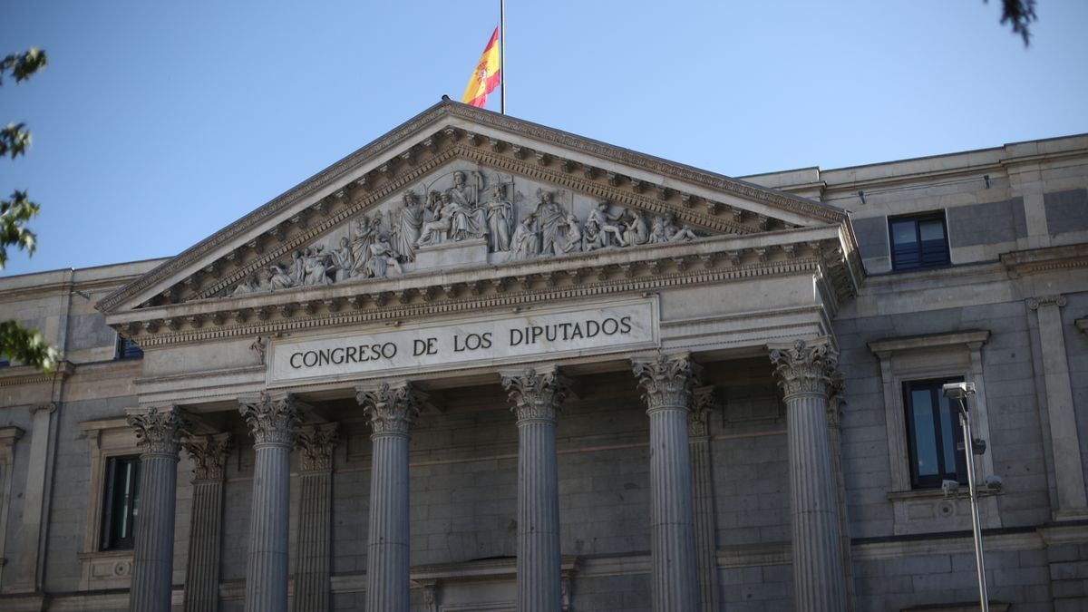 Fachada del Congreso de los Diputados (Madrid).