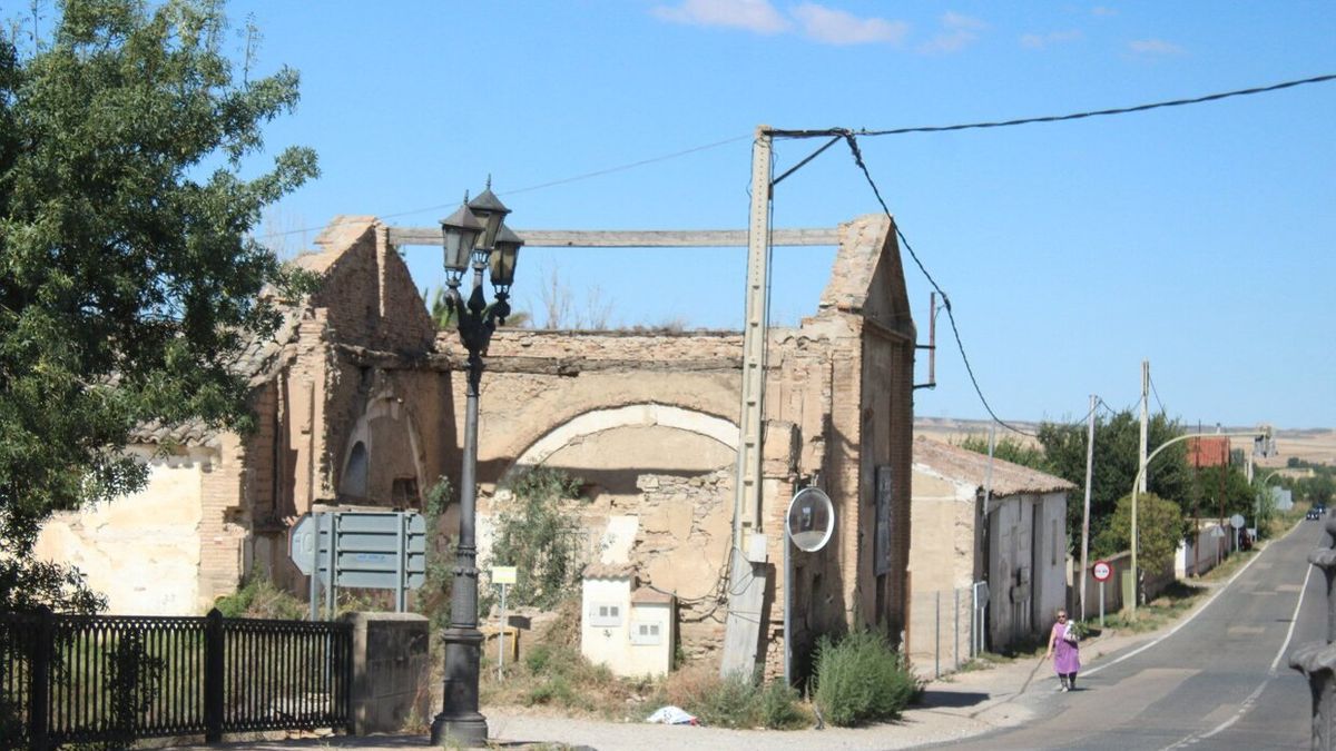 Vista del Humiladero desde el puente del Ebro