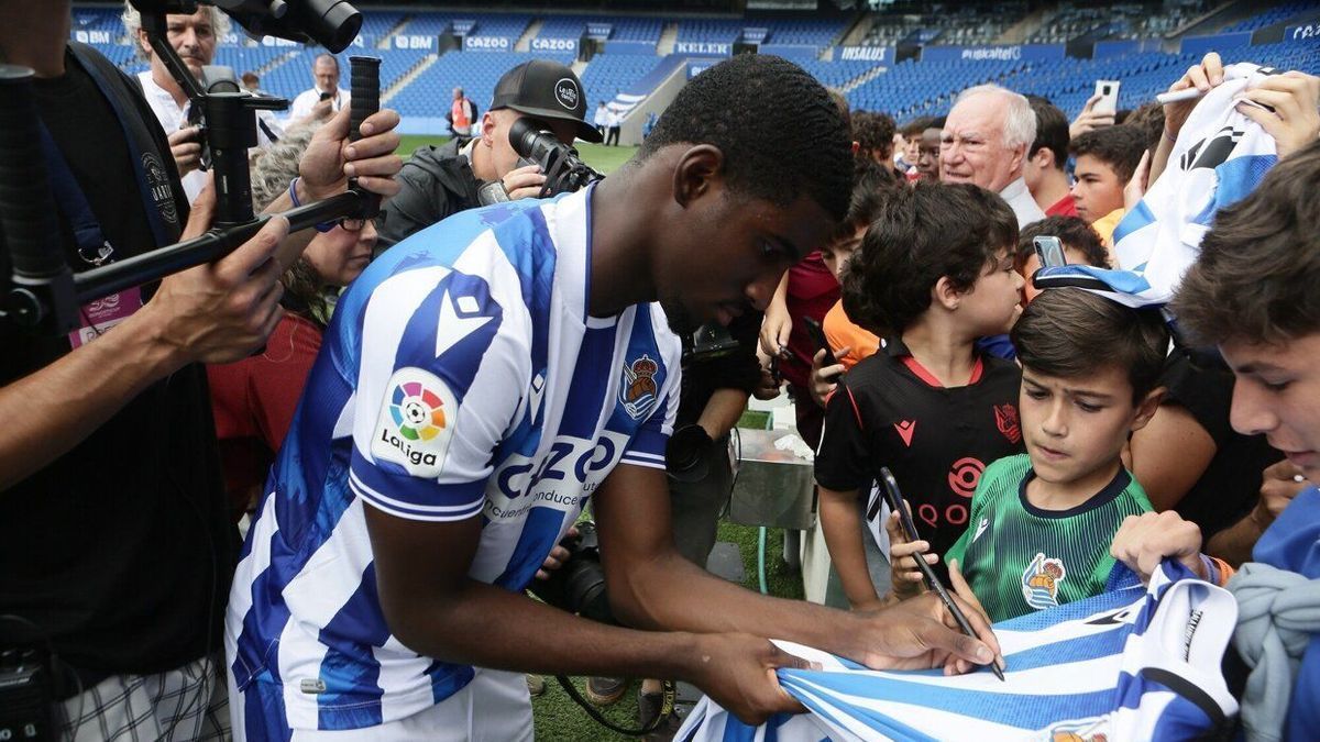 Ali Cho en su presentaci&oacute;n en Anoeta