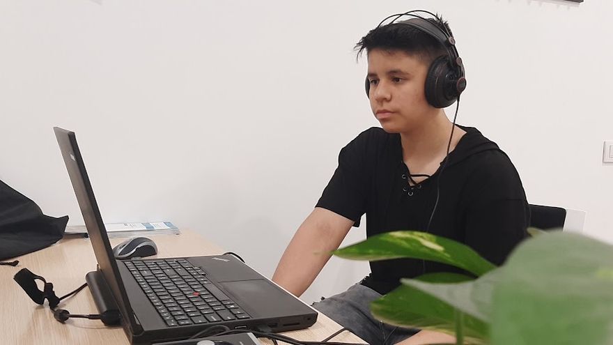 El proyecto 12 Nubes busca otorgar a los adolescentes del barrio del Pilar una experiencia pedagógica integral