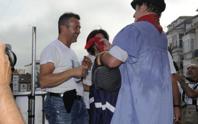 Llegada de Celedón a la balconada en el arranque festivo de 2019 Llegada de Celedón a la balconada en el arranque festivo de 2019