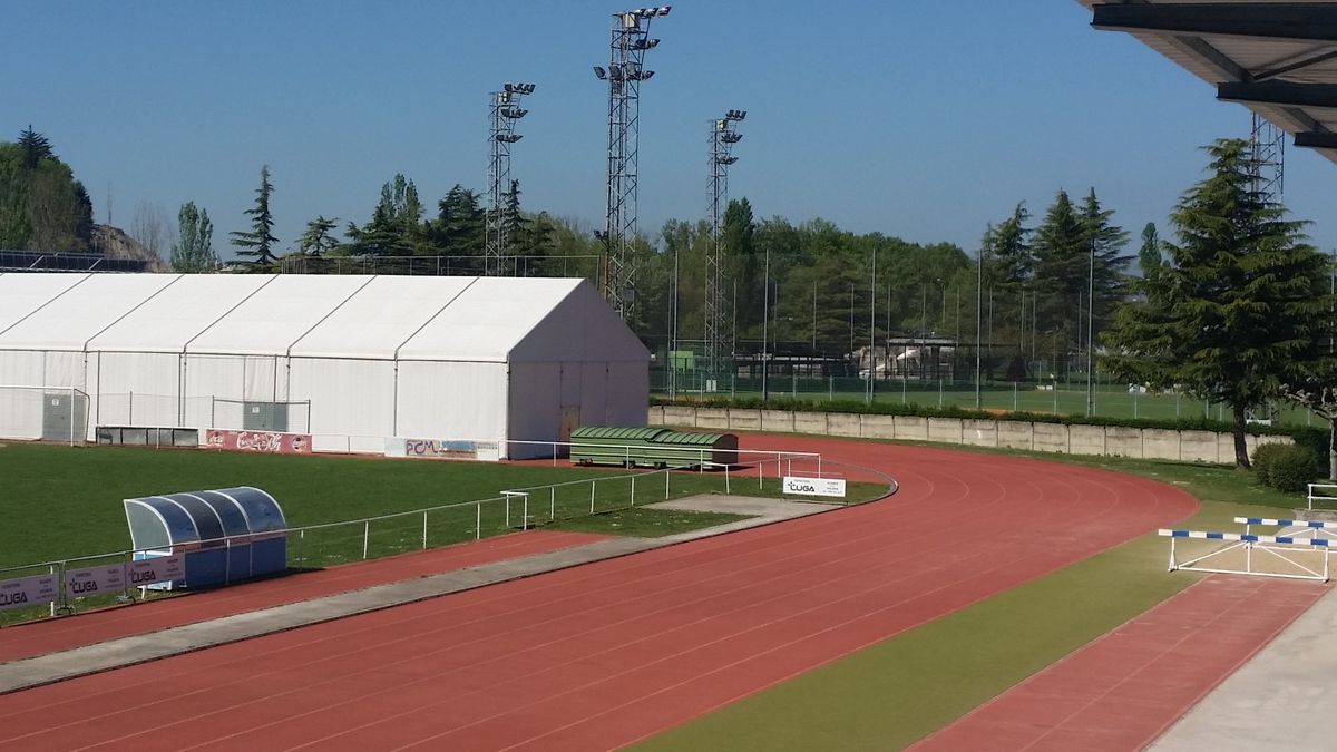 Las pista de atletismo El Soto, de Burlada.