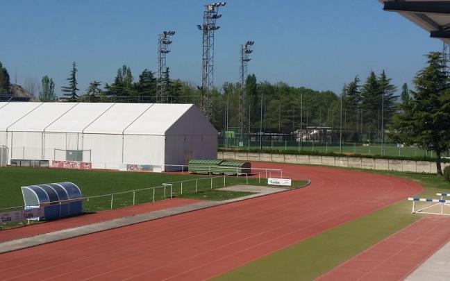 Las pista de atletismo El Soto, de Burlada. Las pista de atletismo El Soto, de Burlada.