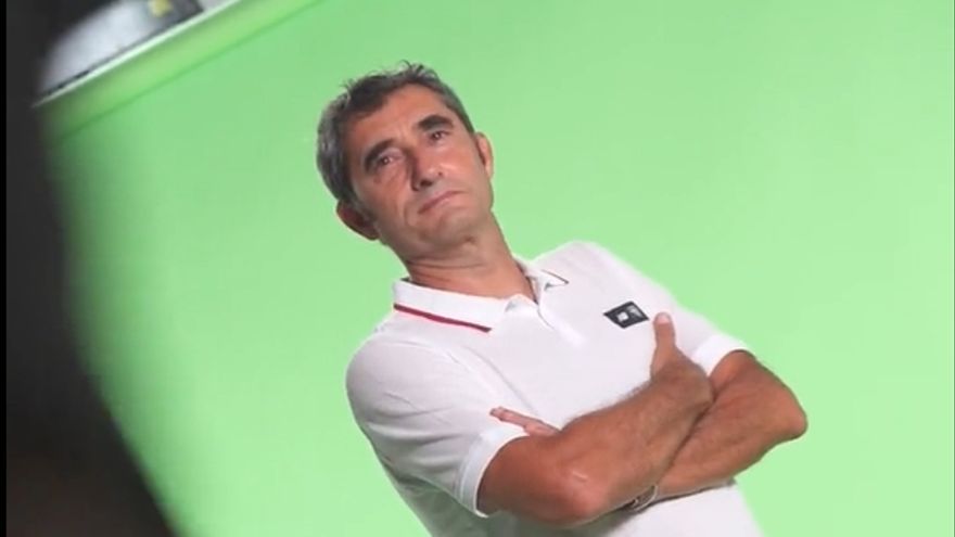 Ernesto Valverde posa en el Media Day del Athletic.