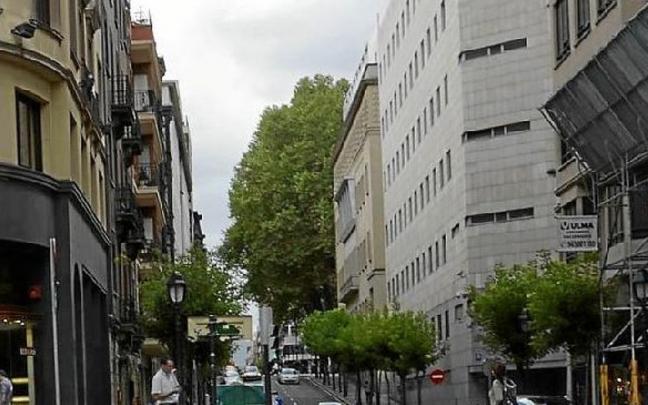 Calle Colon de Larreategui
