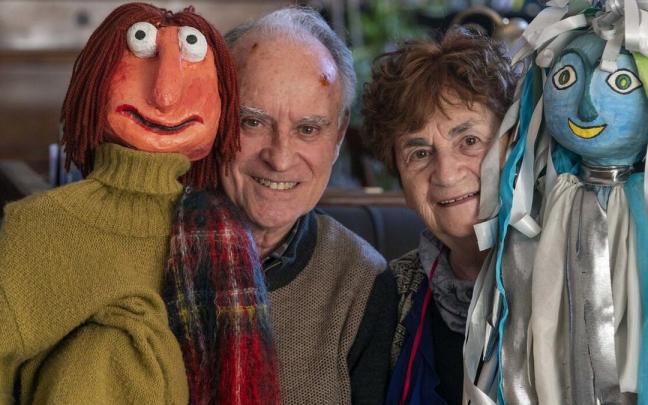 Manolo Gómez y Enkarni Genua fundaron Txotxongilo Taldea hace más de medio siglo. Manolo Gómez y Enkarni Genua fundaron Txotxongilo Taldea hace más de medio siglo.