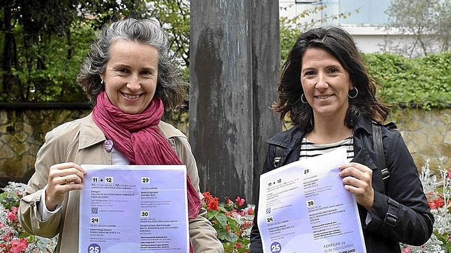 La concejala de Igualdad, Luke Goñi, y la técnica Edurne Gallo. | FOTO: N.G.