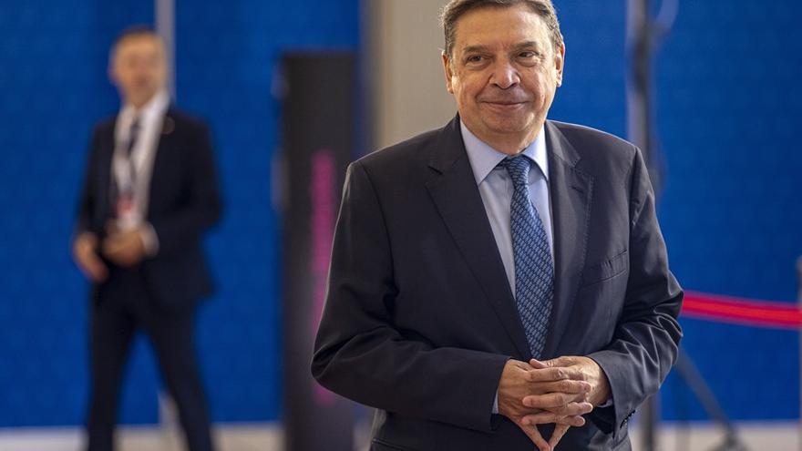 El ministro español de Agricultura y Pesca, Luis Planas