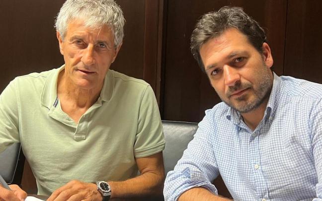 Setién y Roig Negueroles, en la firma del contrato.