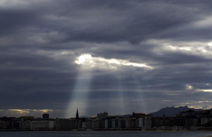 Cielo nuboso en Donostia