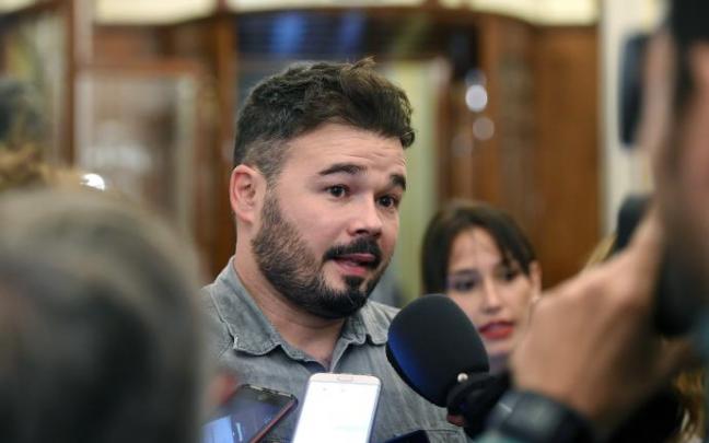 PSOE, Podemos y sus socios piden medidas contra algunos medios del Congreso