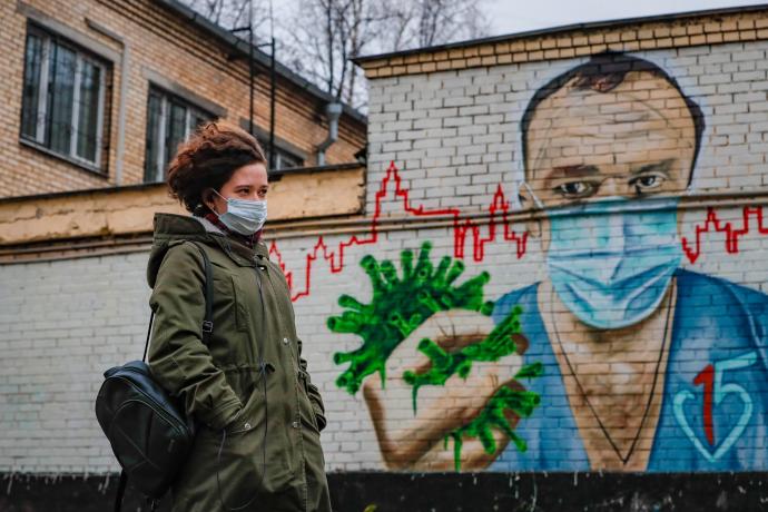 Moscú decreta vacunación obligatoria por el aumento de contagios de covid-19