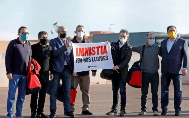 El Congreso rechaza denegar los indultos del "procés" que pedía el PP El Congreso rechaza denegar los indultos del "procés" que pedía el PP