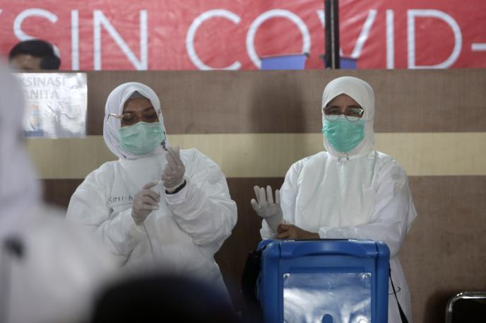 La pandemia de covid-19 supera el umbral de los 131 millones de contagios
