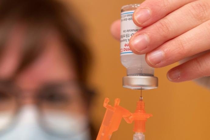 Japón bloquea 1,6 millones de vacunas producidas en España por contaminación
