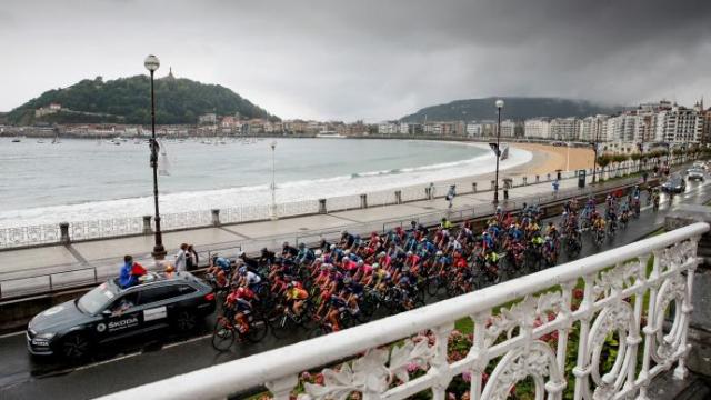 Nelson Powles gana una Clásica San Sebastián condicionada por la lluvia Nelson Powles gana una Clásica San Sebastián condicionada por la lluvia