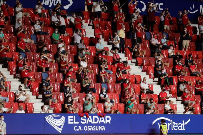 Público en el partido de la primera jornada de LaLiga que Osasuna y RCD Espanyol