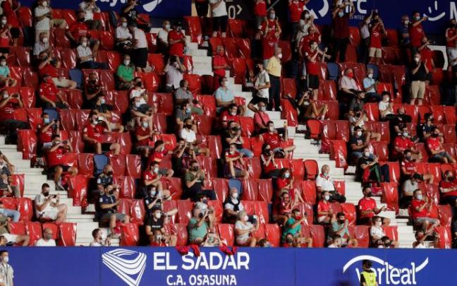 Público en el partido de la primera jornada de LaLiga que Osasuna y RCD Espanyol