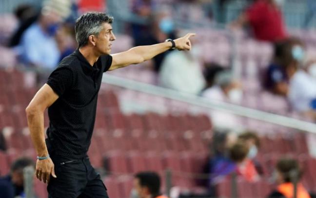 Imanol Alguacil, durante el partido de Barcelona.