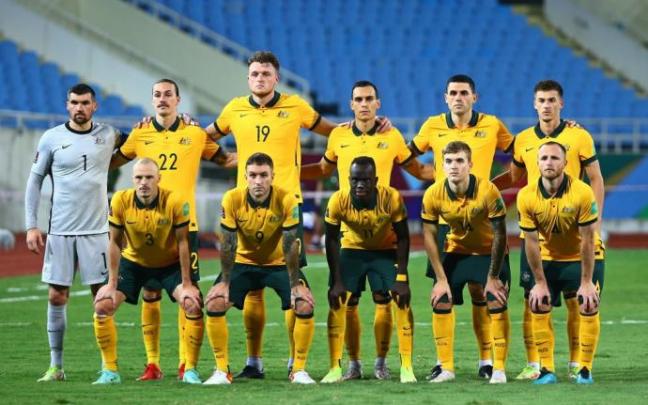 Ryan, el portero txuri-urdin, camina firme hacia el Mundial de Catar con la selección australiana