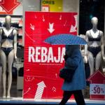 El anclaje es uno de los sesgos a los que nos enfrentamos durante las rebajas.