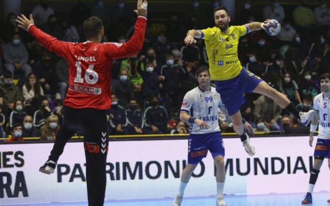 Iñaki Cavero, en el encuentro copero ante el Granollers