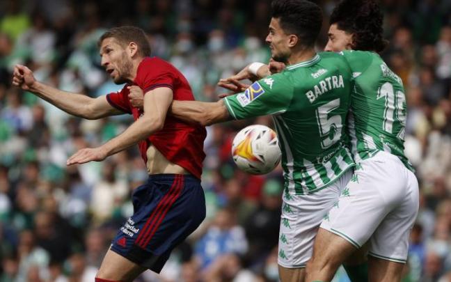 Osasuna, sobrepasado en Sevilla (4-1)