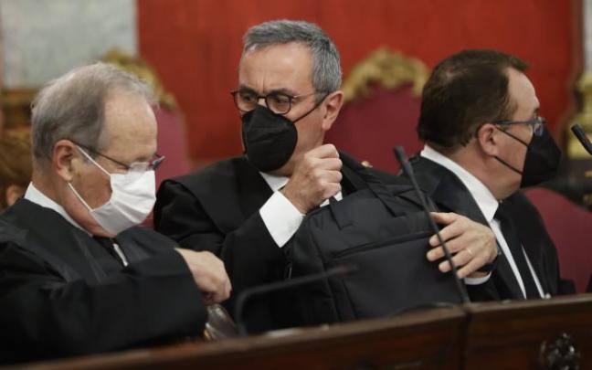 vEl abogado del expresidente de la Junta de Andalucía José Antonio Griñán, José María Calero.