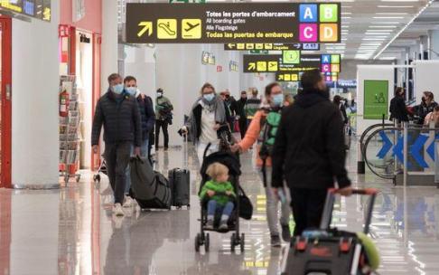 Los menores de 13 años no tendrán que cumplir ningún requisito para entrar en el Estado