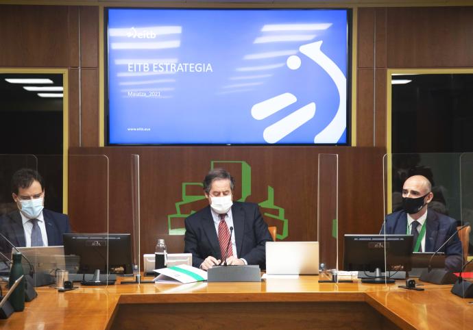 El director general de EiTB, Andoni Aldekoa, en el Parlamento Vasco.