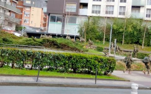 Soldados esta mañana en Astigarraga