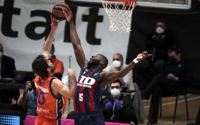 El Baskonia se enfrentará al Valencia Basket en la primera eliminatoria por el título