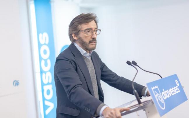 El presidente del PP alavés, Iñaki Oyarzabal.