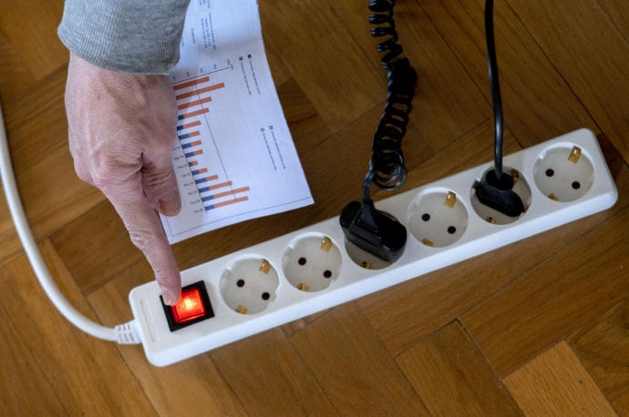 La electricidad cierra enero con un precio medio de 201,72 euros el megavatio hora