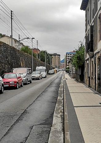 La calle Pedro Mugurutza. Foto: J.L.