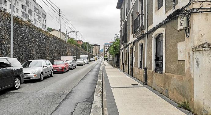 Vista de la avenida elgoibartarra que lleva el nombre de Pedro Mugurutza. Foto: N.G.