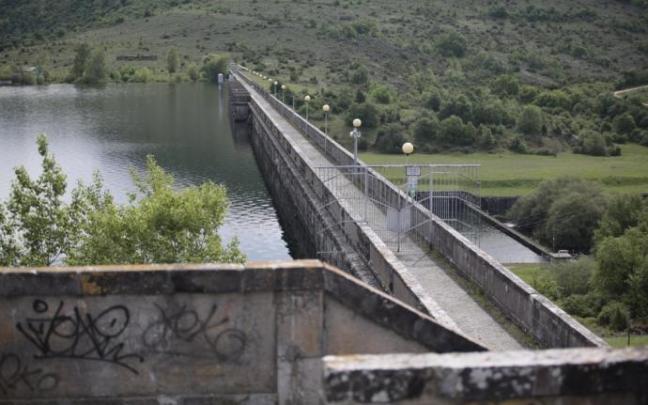 Embalse de Ullibarri en una imagen de archivo.