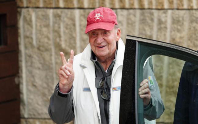 Felipe VI y el emérito se reúnen este lunes en Zarzuela.