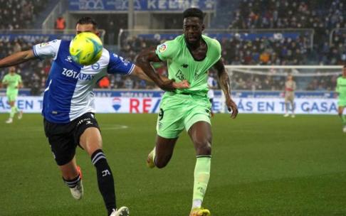 El derbi destacó por su intensidad y por la falta de brillantez.