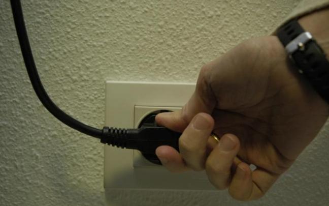 El precio máximo de este martes se registrará entre las 21:00 y las 22:00 horas