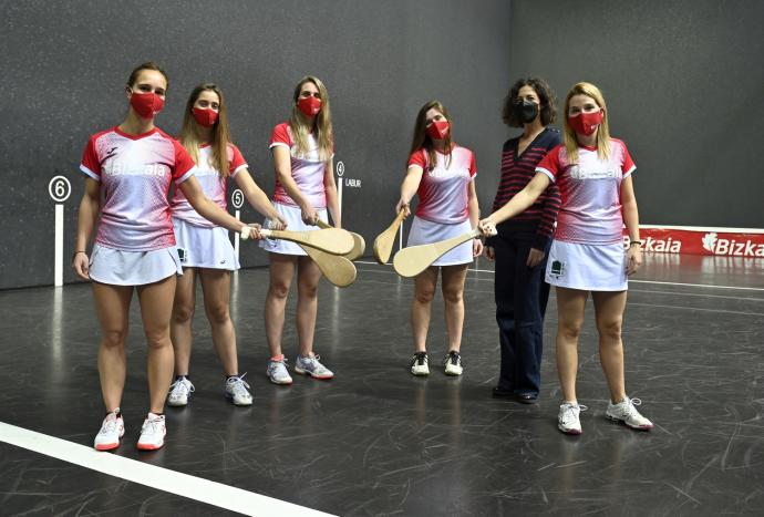 Presentación del Torneo Bizkaia de paleta cuero femenina.