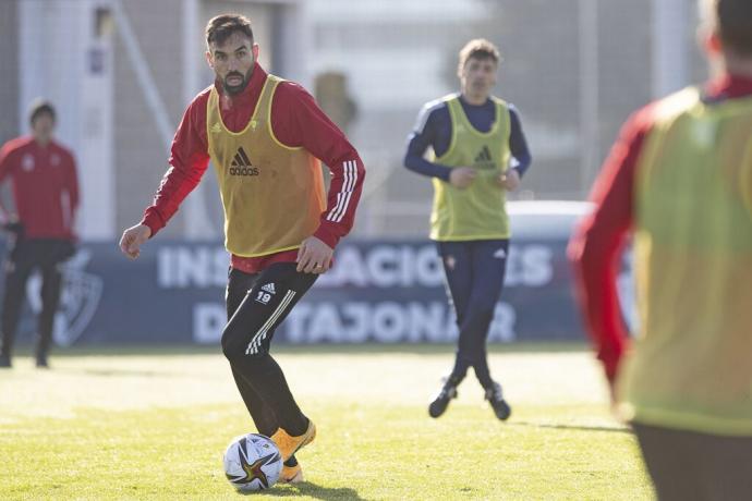 Enric Gallego, en un entrenamiento en Tajonar.