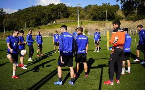 Los jugadores realistas se ejercitan en Zubieta
