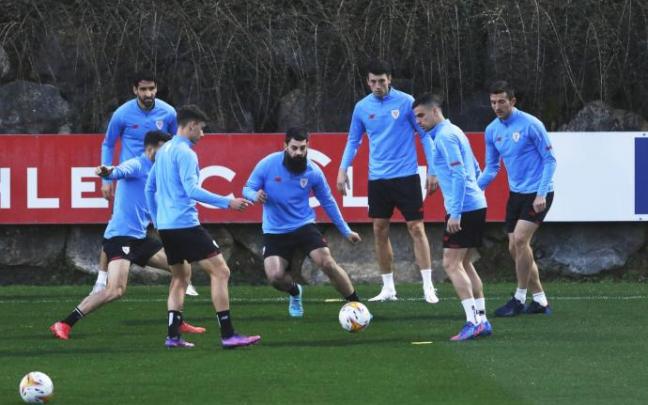 Villalibre no tuvo minutos en la vuelta de la semifinal de Copa en Mestalla.