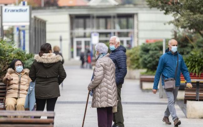 El Ayuntamiento enviará una carta a los mayores de 65 años.