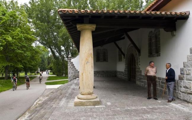La ermita de San Juan del parque de Arriaga La ermita de San Juan del parque de Arriaga